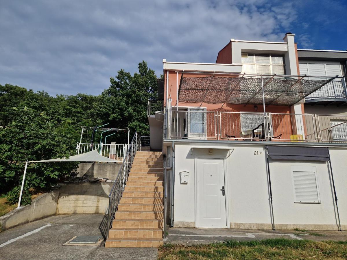 Apartmani Igercic Stinica Buitenkant foto
