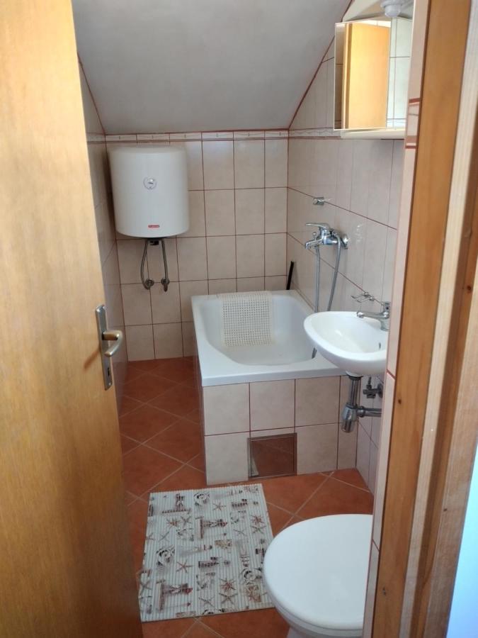 Apartmani Igercic Stinica Buitenkant foto