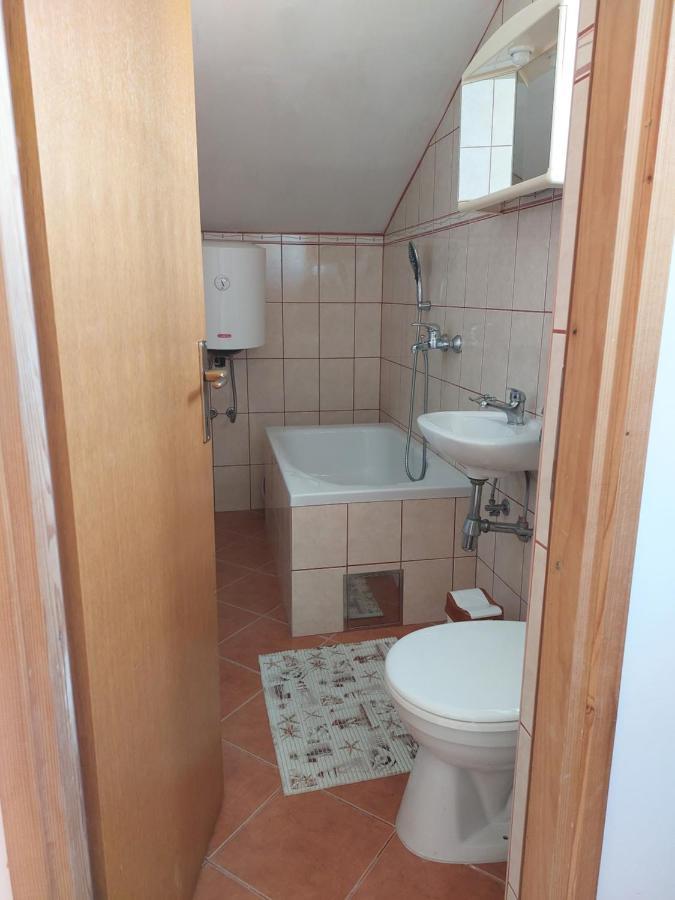 Apartmani Igercic Stinica Buitenkant foto